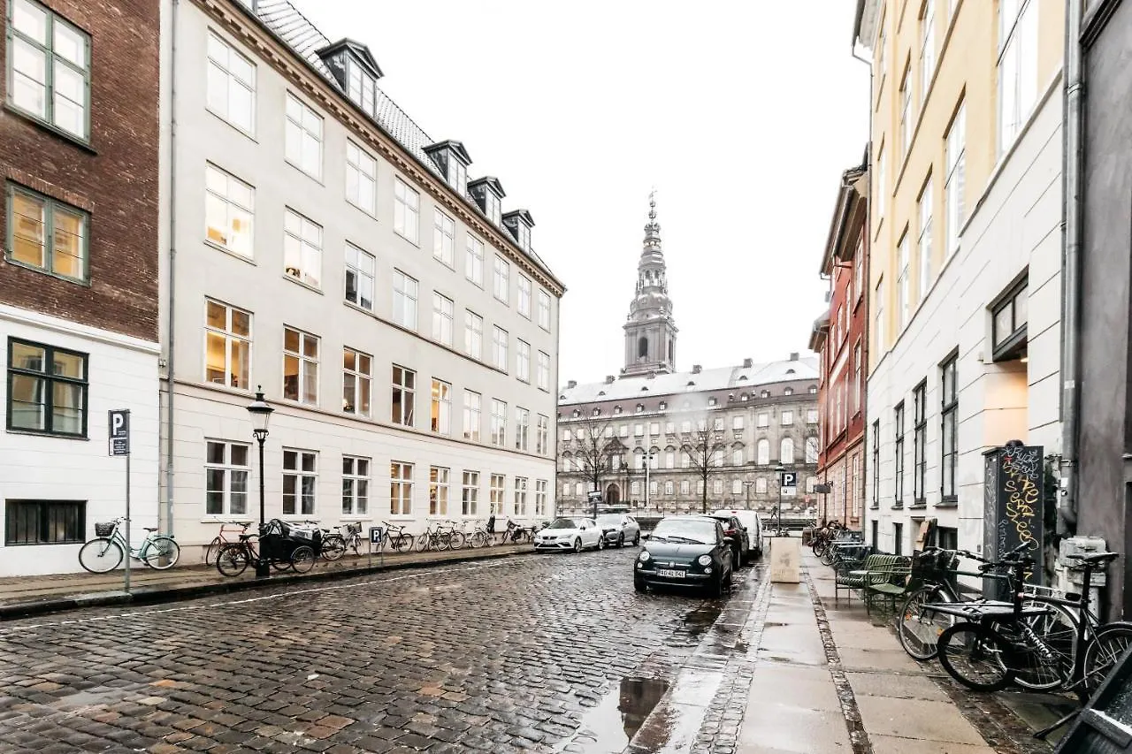 Lavish 4Br Apartment In The Heart Of Cph By The Canals Copenhagen