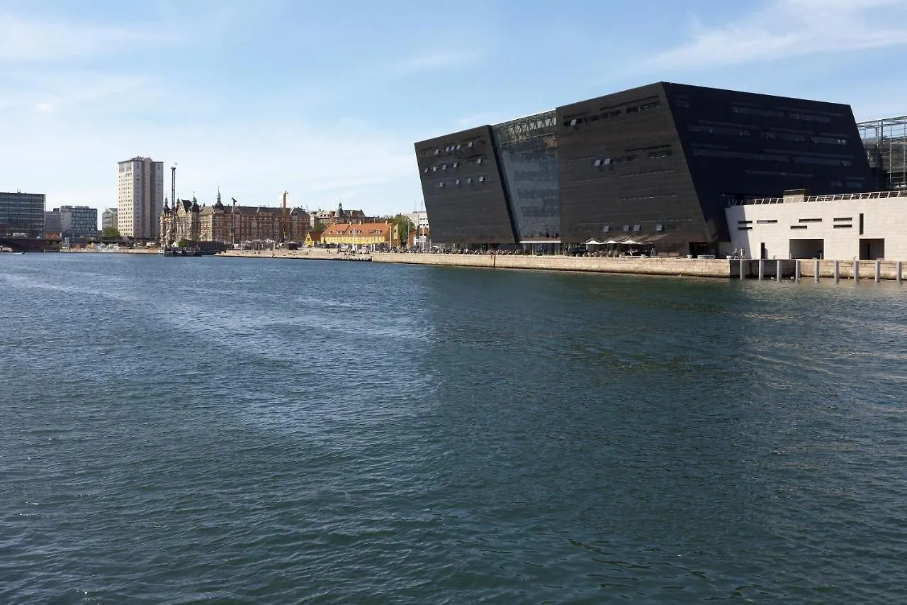 Lavish 4Br Apartment In The Heart Of Cph By The Canals Copenhagen