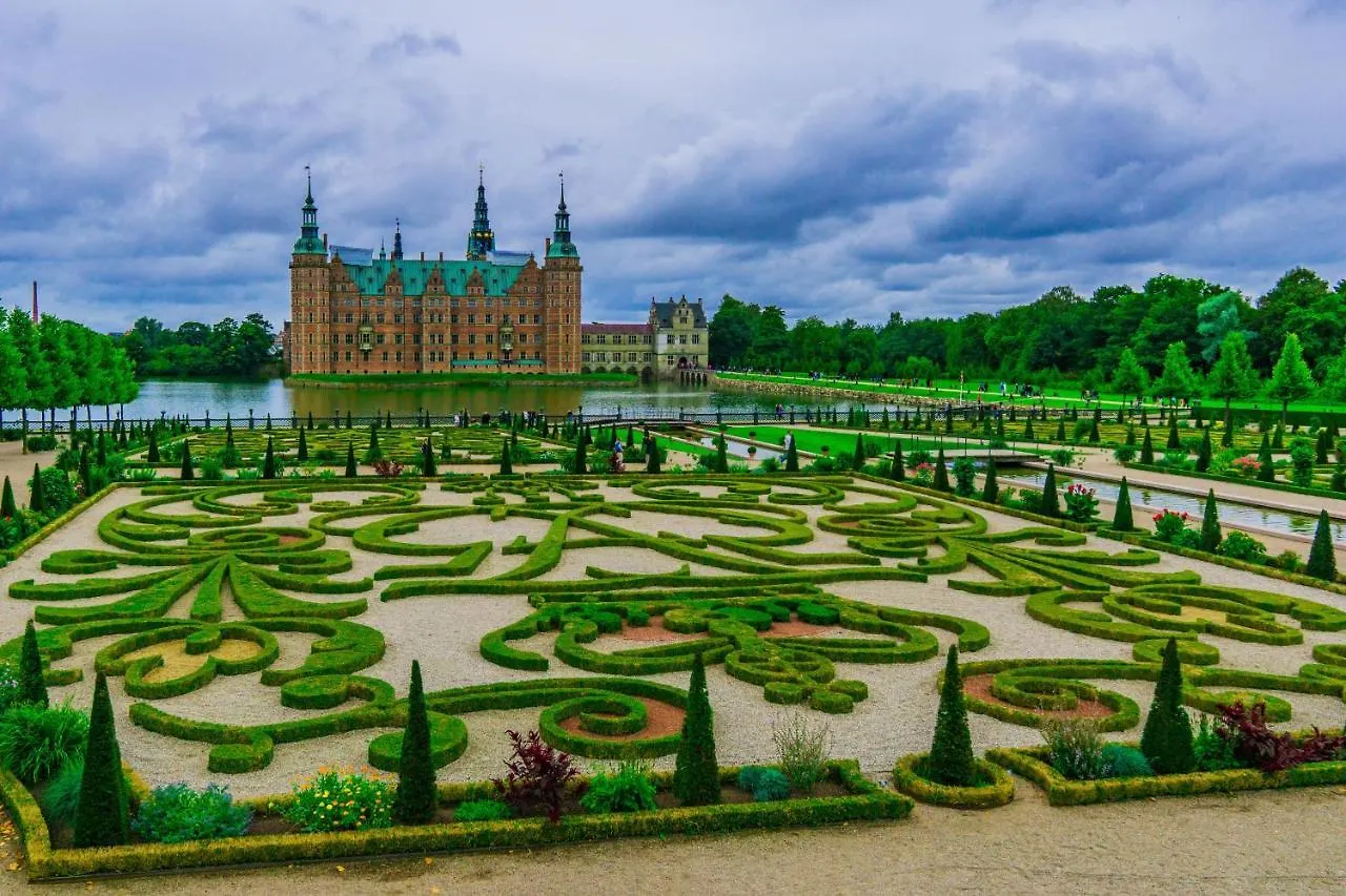 Lavish 4Br Apartment In The Heart Of Cph By The Canals Copenhagen