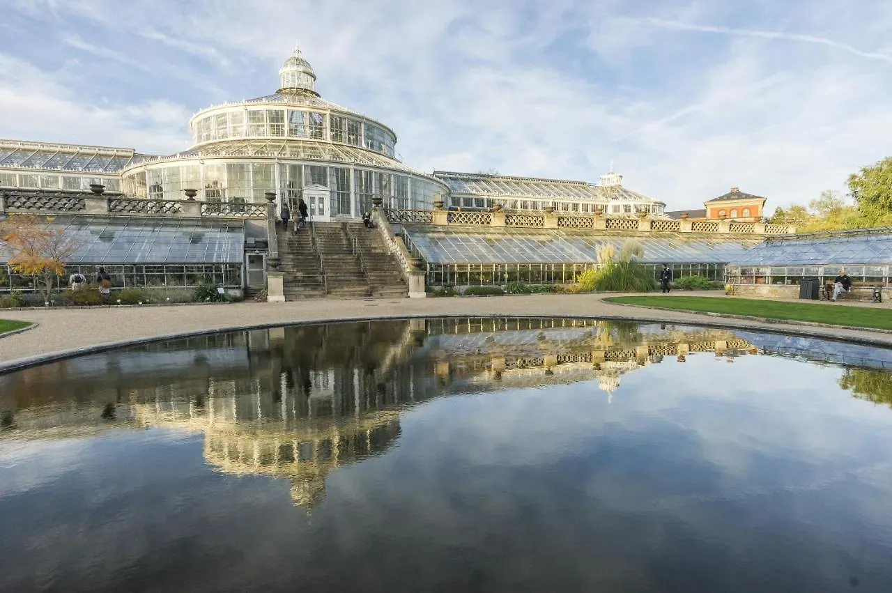 Lavish 4Br Apartment In The Heart Of Cph By The Canals Copenhagen