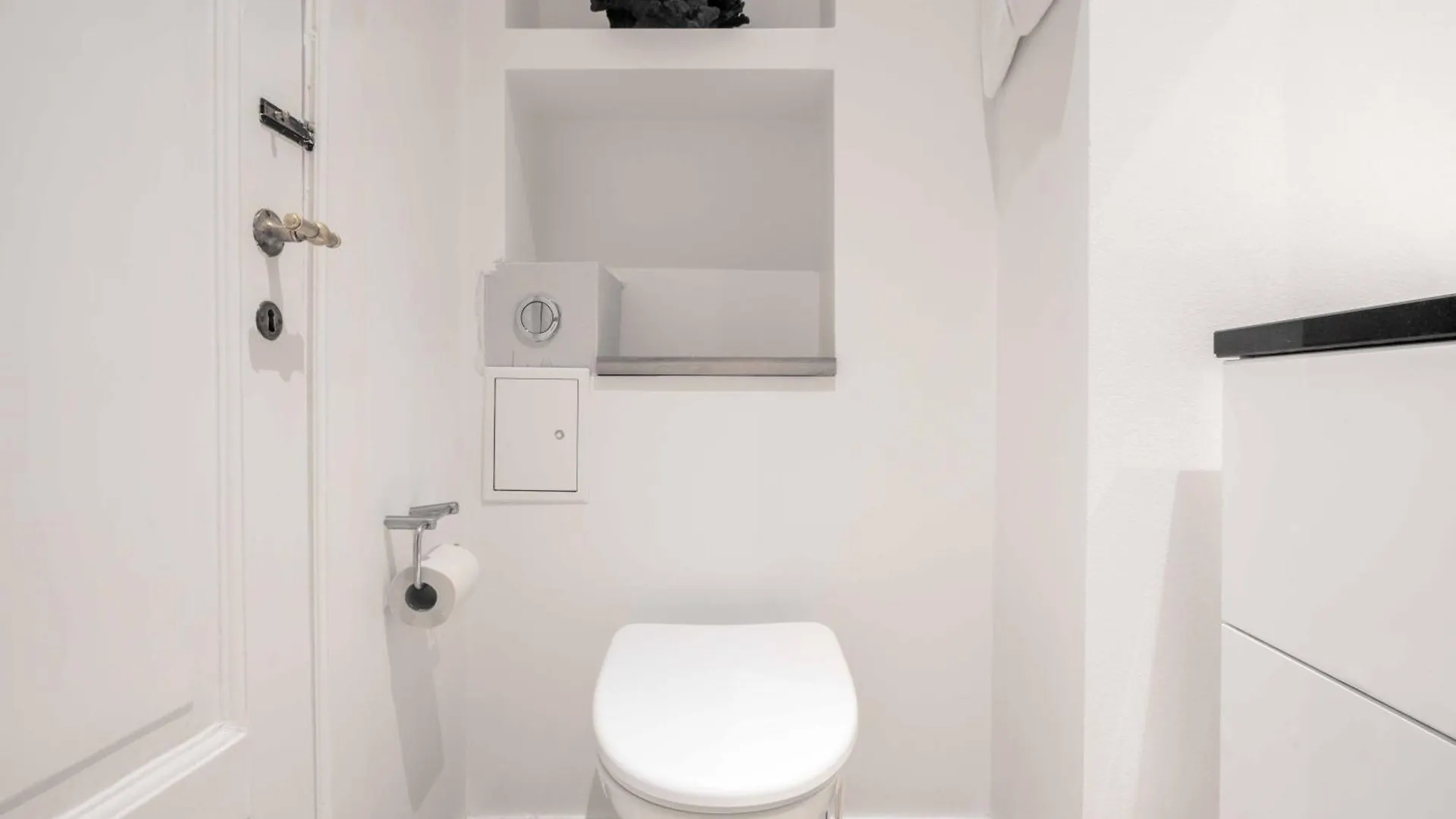 Lavish 4Br Apartment In The Heart Of Cph By The Canals Copenhagen