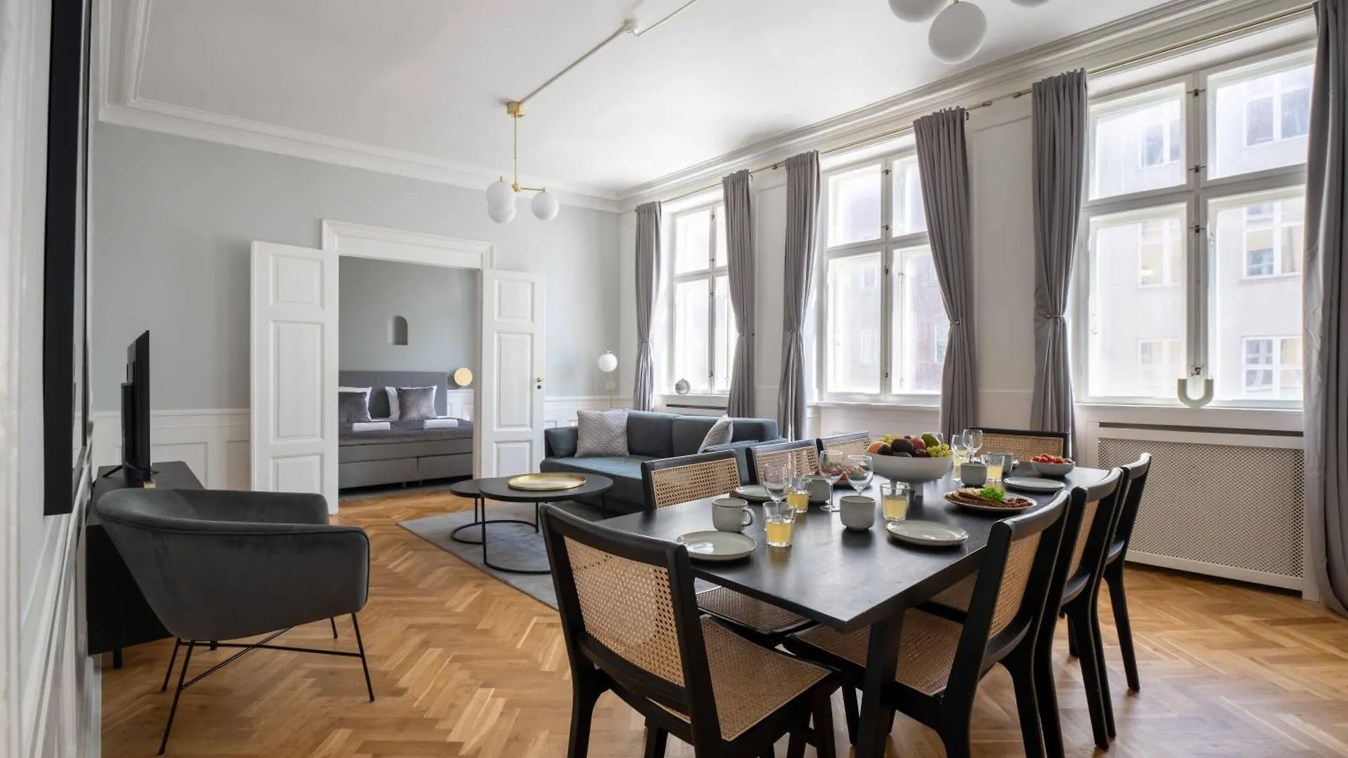 Lavish 4Br Apartment In The Heart Of Cph By The Canals Copenhagen Denmark